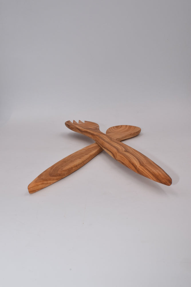 Large wide cutlery in olive wood